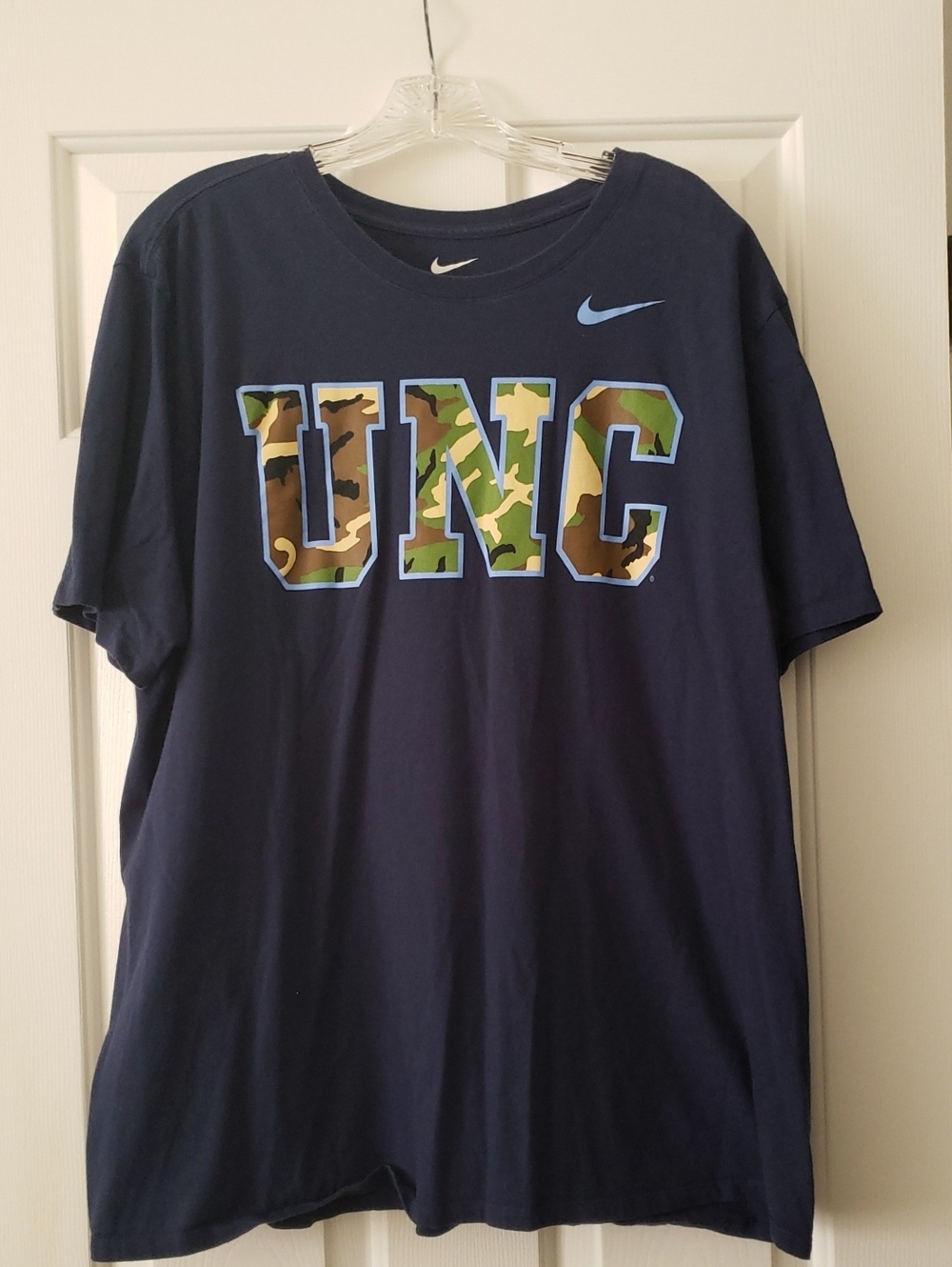 Nike Navy Short-Sleeve Tee with Camo UNC Logo